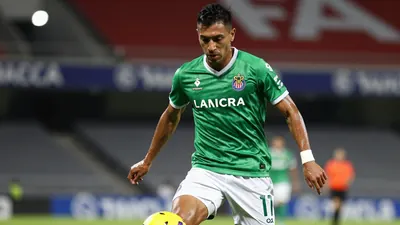 Santos Laguna enfrenta a Guadalajara Chivas sin Neymar, suspendido por su tercera tarjeta amarilla