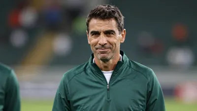 Los jugadores de Santos Laguna, Pascal Jansen y Agustín Ojeda, participaron en una conferencia previa al partido contra...